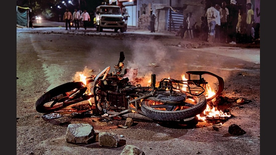 Several houses were burned down by miscreants at Pusesawali village in Khatao tehsil, some 150 kms from Pune on Sunday night. (REPRESENTATIVE IMAGE)