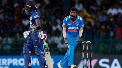 Jasprit Bumrah was on fire once again, snuffing put two quick wickets early in Sri Lanka's chase. (Getty)