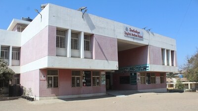 2 Indian schools finalists of World’s Best School Prizes 2023 (Snehalaya English Medium School) 2 Indian schools finalists of World’s Best School Prizes 2023 (Snehalaya English Medium School)