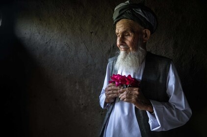 The photography exhibition by Oriane Zerah chooses flowers as a common thread to share her vision about Afghanistan. The photography exhibition by Oriane Zerah chooses flowers as a common thread to share her vision about Afghanistan.