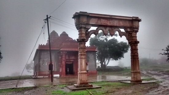 Jarseshwar temple near Ramnadi (HT PHOTO)