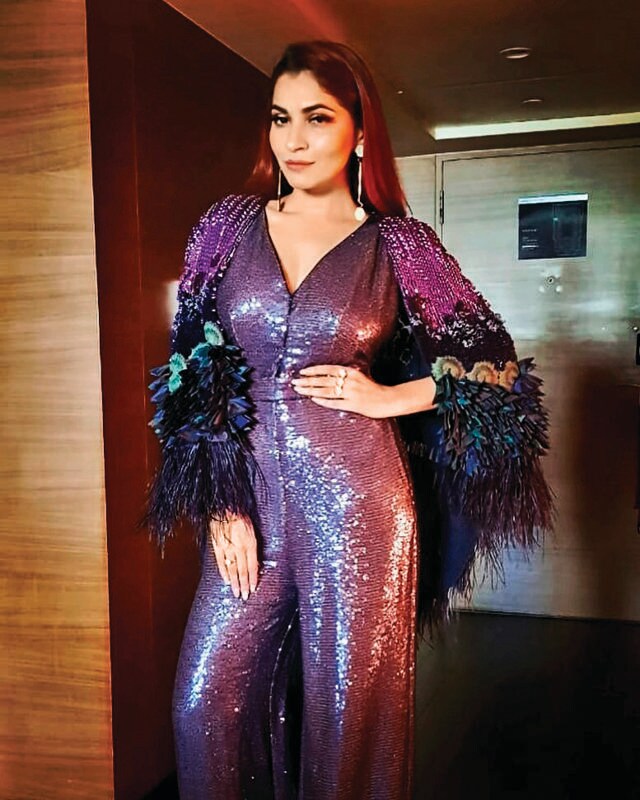 Singer Shruti Pathak (Instagram) Singer Shruti Pathak (Instagram)