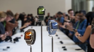 New additions comprise the "double tap" gesture feature, which allows control of the watch without physical contact with its face, along with enhancements in dictation and screen brightness. (Bloomberg) New additions comprise the "double tap" gesture feature, which allows control of the watch without physical contact with its face, along with enhancements in dictation and screen brightness. (Bloomberg)