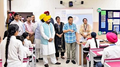 Delhi Chief Minister and AAP convener Arvind Kejriwal with Punjab Chief Minister Bhagwant Mann during the inauguration of 'School of Eminence', in Amritsar on Wednesday, (PTI) Delhi Chief Minister and AAP convener Arvind Kejriwal with Punjab Chief Minister Bhagwant Mann during the inauguration of 'School of Eminence', in Amritsar on Wednesday, (PTI)
