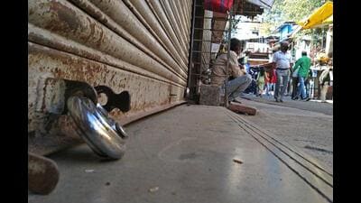 Members of Sakal Maratha Samaj, an umbrella body of various outfits, have called for hunger strike on Thursday (HT PHOTO)