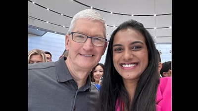 Tim Cook and PV Sindhu at the Apple event. (Instagram/@pvsindhu1) Tim Cook and PV Sindhu at the Apple event. (Instagram/@pvsindhu1)