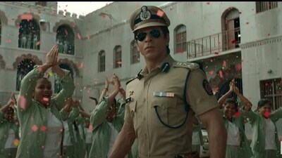 Jawan box office collection day 7: Shah Rukh Khan's latest outing performed well despite a negligible dip. Jawan box office collection day 7: Shah Rukh Khan's latest outing performed well despite a negligible dip.
