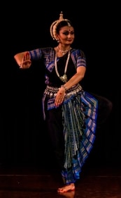 Gaurie Dwivedi is an Odissi dancer and journalist.