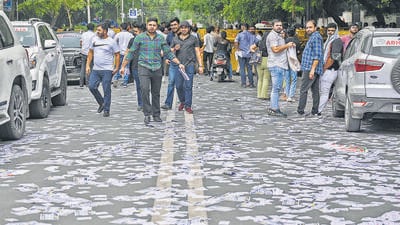 A North Campus street littered with election fliers on Thursday. (Raj K Raj/HT) A North Campus street littered with election fliers on Thursday. (Raj K Raj/HT)