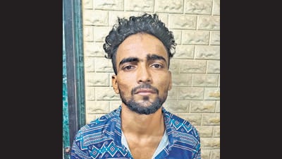 During the interrogation, Shaikh confessed to robbing a key-making machine and several key frames from a shop at Pelhar, Vasai East, and had stolen several vehicles using duplicate keys. “The accused used to drive the vehicles and abandon them as soon as they ran out of fuel,” said Ambure. (HT PHOTO)
