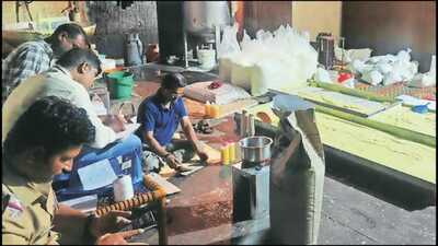 FDA busted a milk production adulteration racket inside a factory in Pirangut (HT PHOTO)