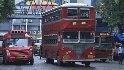 Mumbai, India - Sep 14, 2023 : Tomorrow Last day for a Double Decker BEST BUS run at Andheri, in Mumbai, India, Thursday, Sep 14, 2023. (Photo by Vijay Bate/HT Photo) Mumbai, India - Sep 14, 2023 : Tomorrow Last day for a Double Decker BEST BUS run at Andheri, in Mumbai, India, Thursday, Sep 14, 2023. (Photo by Vijay Bate/HT Photo)