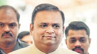 Mumbai: Maharashtra Legislative Assembly Speaker Rahul Narwekar arrives at Vidhan Bhavan on the second day of the Monsoon Session of Maharashtra Assembly, in Mumbai, Tuesday, July 18, 2023. (PTI Photo/Kunal Patil)(PTI07_18_2023_000208B) (PTI)
