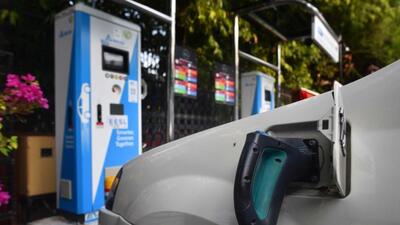New Delhi, India - July 20, 2020: A view of a public electric vehicle (EV) charging plaza during its inauguration at Chemsford Club parking, on Rafi Marg in New Delhi, India, on Monday, July 20, 2020. (Photo by Sanchit Khanna/ Hindustan Times) (Sanchit Khanna/HT PHOTO) New Delhi, India - July 20, 2020: A view of a public electric vehicle (EV) charging plaza during its inauguration at Chemsford Club parking, on Rafi Marg in New Delhi, India, on Monday, July 20, 2020. (Photo by Sanchit Khanna/ Hindustan Times) (Sanchit Khanna/HT PHOTO)