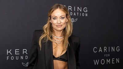 Olivia Wilde stunned in an all-black ensemble as she attended the charity event in New York. She paired her black bra with an oversized blazer. (REUTERS)