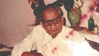 The writer’s grandfather, Syed Ayub Raza (Courtesy Lamat R Hasan) The writer’s grandfather, Syed Ayub Raza (Courtesy Lamat R Hasan)