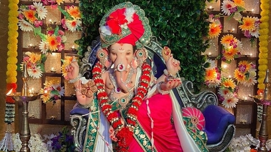 Know Ganesh Chaturthi 2023 rituals, puja samagri, Ganesh aarti, citywise shubh muhurat, and dos and don'ts. (HT Photo)