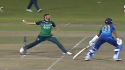 Zaman let go of the opportunity and later Asalanka smashed a four off the penultimate ball and managed two runs in the last ball to guide Sri Lanka to the Asia Cup final Zaman let go of the opportunity and later Asalanka smashed a four off the penultimate ball and managed two runs in the last ball to guide Sri Lanka to the Asia Cup final