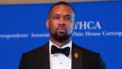 FILE - Lawrence Jones attends the 2019 White House Correspondents' Association dinner on April 27, 2019, in Washington. Jones will join co-hosts Steve Doocy, Ainsley Earhardt and Brian Kilmeade on "FOX & Friends." (Photo by Charles Sykes/Invision/AP, File) (Charles Sykes/Invision/AP) FILE - Lawrence Jones attends the 2019 White House Correspondents' Association dinner on April 27, 2019, in Washington. Jones will join co-hosts Steve Doocy, Ainsley Earhardt and Brian Kilmeade on "FOX & Friends." (Photo by Charles Sykes/Invision/AP, File) (Charles Sykes/Invision/AP)