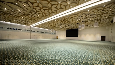 The Grand Ballroom in ‘Yashobhoomi’ with an unique petal ceiling can host around 2,500 guests and also has an extended open area that can seat up to 500 people.&nbsp; (Facebook/Narendra Modi)