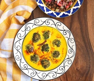 Palak Pakoda Kadhi (Sanjeev Kapoor) Palak Pakoda Kadhi (Sanjeev Kapoor)