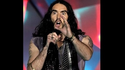 Russell Brand (File Photo) Russell Brand (File Photo)