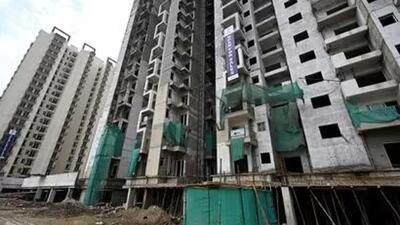 The incident took place around 8.30am at the construction site of Amrapali Dream Valley Society (Phase-2) (HT Photo) The incident took place around 8.30am at the construction site of Amrapali Dream Valley Society (Phase-2) (HT Photo)