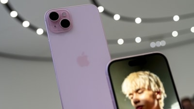 Apple iPhone 15 is displayed during an event at Apple Park campus in Cupertino, California, US, on Tuesday, (Bloomberg) Apple iPhone 15 is displayed during an event at Apple Park campus in Cupertino, California, US, on Tuesday, (Bloomberg)
