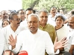 Nitish Kumar said he supports journalists commenting on the INDIA bloc's 'ban' on 14 television anchors. 