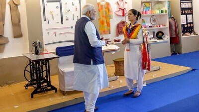 PM Modi distributed Vishwakarma Certificates to 18 beneficiaries. Beneficiaries will get collateral-free loans of up to <span class='webrupee'>₹</span>3 lakh at concessional rate of 5 per cent. (PMO ) PM Modi distributed Vishwakarma Certificates to 18 beneficiaries. Beneficiaries will get collateral-free loans of up to <span class='webrupee'>₹</span>3 lakh at concessional rate of 5 per cent. (PMO )