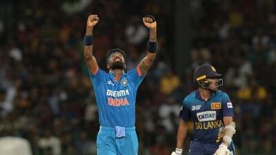 Hardik Pandya took the other three wickets, ending the Sri Lankan innings with wickets off the first two balls of the 16th over (AFP)