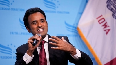 Republican presidential candidate Vivek Ramaswamy speaks at the Iowa Faith & Freedom Coalition's fall banquet. (AP)