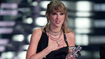 Taylor Swift accepts the award for video of the year for "Anti-Hero" during the MTV Video Music Awards on Tuesday, Sept. 12, 2023, at the Prudential Center in Newark, N.J. (Charles Sykes/Invision/AP) Taylor Swift accepts the award for video of the year for "Anti-Hero" during the MTV Video Music Awards on Tuesday, Sept. 12, 2023, at the Prudential Center in Newark, N.J. (Charles Sykes/Invision/AP)