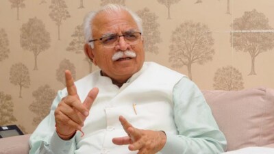 On challenges faced by workers who frequently migrate for employment, he said that the government will provide 500 flats each in Faridabad, Gurugram, Sonipat, and Yamunanagar districts (HT File Photo) On challenges faced by workers who frequently migrate for employment, he said that the government will provide 500 flats each in Faridabad, Gurugram, Sonipat, and Yamunanagar districts (HT File Photo)