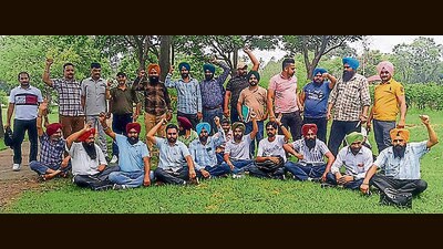 The member of the Punjab Roadways and PRTC Contract Workers’ Union during a meeting in Ludhiana on Sunday. (HT Photo)