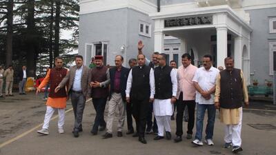 BJP legislators, led by leader of the opposition Jairam Thakur, staging a walkout at Vidhan Sabah in Shimla, Himachal. (Deepak Sansta/HT ) BJP legislators, led by leader of the opposition Jairam Thakur, staging a walkout at Vidhan Sabah in Shimla, Himachal. (Deepak Sansta/HT )