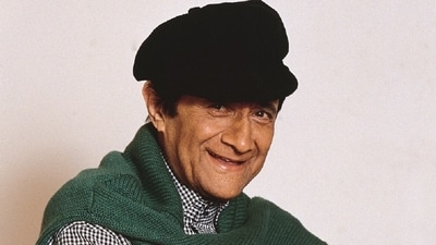 Dev Anand spent 40 years in this Juhu House. Dev Anand spent 40 years in this Juhu House.