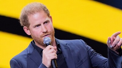 Prince Harry speaks during the closing ceremony of the 6th Invictus Games at the Merkur Spiel Arena, in Duesseldorf, Saturday Sept. 16, 2023 (Rolf Vennenbernd/dpa via AP) (AP)