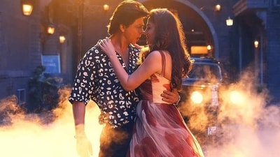 Shah Rukh Khan and Nayanthara in a still from Jawan. Shah Rukh Khan and Nayanthara in a still from Jawan.
