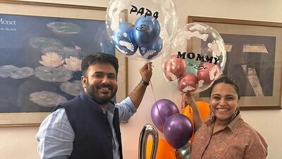Swara Bhaskar was surprised with an adorable baby shower by Fahad Ahmad and her friends. Swara Bhaskar was surprised with an adorable baby shower by Fahad Ahmad and her friends.