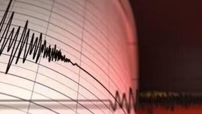 Earthquake of magnitude 6.1 struck northeast of Taiwan. (File)