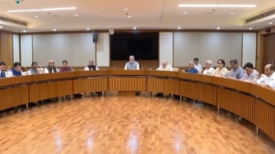 Prime Minister Narendra Modi chairs a key Union Cabinet meeting regarding the agenda for the ongoing special session of Parliament. Prime Minister Narendra Modi chairs a key Union Cabinet meeting regarding the agenda for the ongoing special session of Parliament.