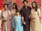 Shah Rukh Khan, Alia Bhatt and Aishwarya Rai were among the guests at Ambani family's Ganesh Chaturthi bash. Shah Rukh Khan, Alia Bhatt and Aishwarya Rai were among the guests at Ambani family's Ganesh Chaturthi bash.