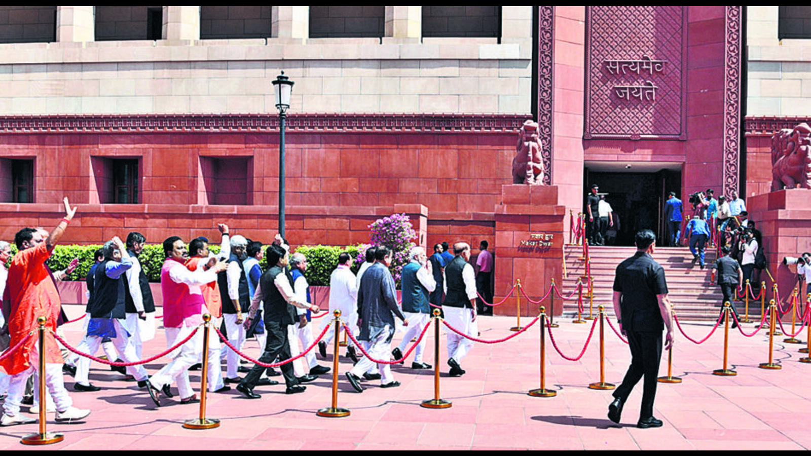 Women's reservation bill tabled in Lok Sabha | Latest News India - Vimarsana News