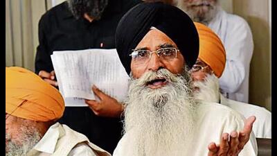 Shiromani Gurdwara Parbandhak Committee (SGPC) president Harjinder Singh Dhami on Tuesday advised both India and Canada to join hands to investigate the killing pro-Khalistan leader Hardeep Singh Nijjar so the truth can come to the fore. Shiromani Gurdwara Parbandhak Committee (SGPC) president Harjinder Singh Dhami on Tuesday advised both India and Canada to join hands to investigate the killing pro-Khalistan leader Hardeep Singh Nijjar so the truth can come to the fore.