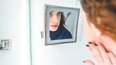 Excessive grooming and sometimes hiding themselves from being seen is a major sign of Body Dysmorphic Disorder.&nbsp; (Unsplash)