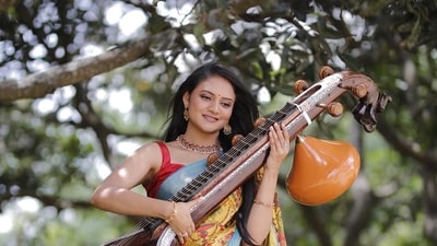 Ranjani Raghavan pays homage to Goddess Gowri with a veena this year during Ganeshotsav (Instagram/ranjani.raghavan) Ranjani Raghavan pays homage to Goddess Gowri with a veena this year during Ganeshotsav (Instagram/ranjani.raghavan)