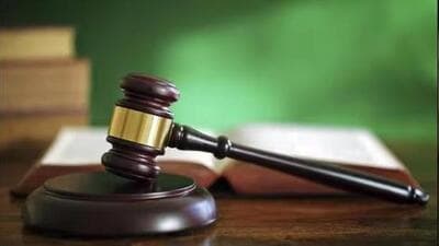 A local Kashmir court ordered a revenue officer to stop interfering in his brother’s marriage. (HT FIle) A local Kashmir court ordered a revenue officer to stop interfering in his brother’s marriage. (HT FIle)
