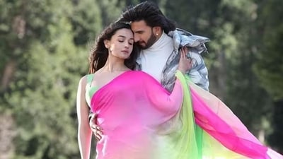 Rocky Aur Rani Kii Prem Kahaani stars Alia Bhatt and Ranveer Singh Rocky Aur Rani Kii Prem Kahaani stars Alia Bhatt and Ranveer Singh