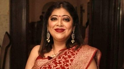 Teacher-turned-writer Ritu Soni Bhagat adds contemporary references for youngsters to learn English. Teacher-turned-writer Ritu Soni Bhagat adds contemporary references for youngsters to learn English.